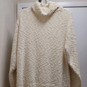 GENTLY USED SPORTELLE SWEATER, SMALL!!!